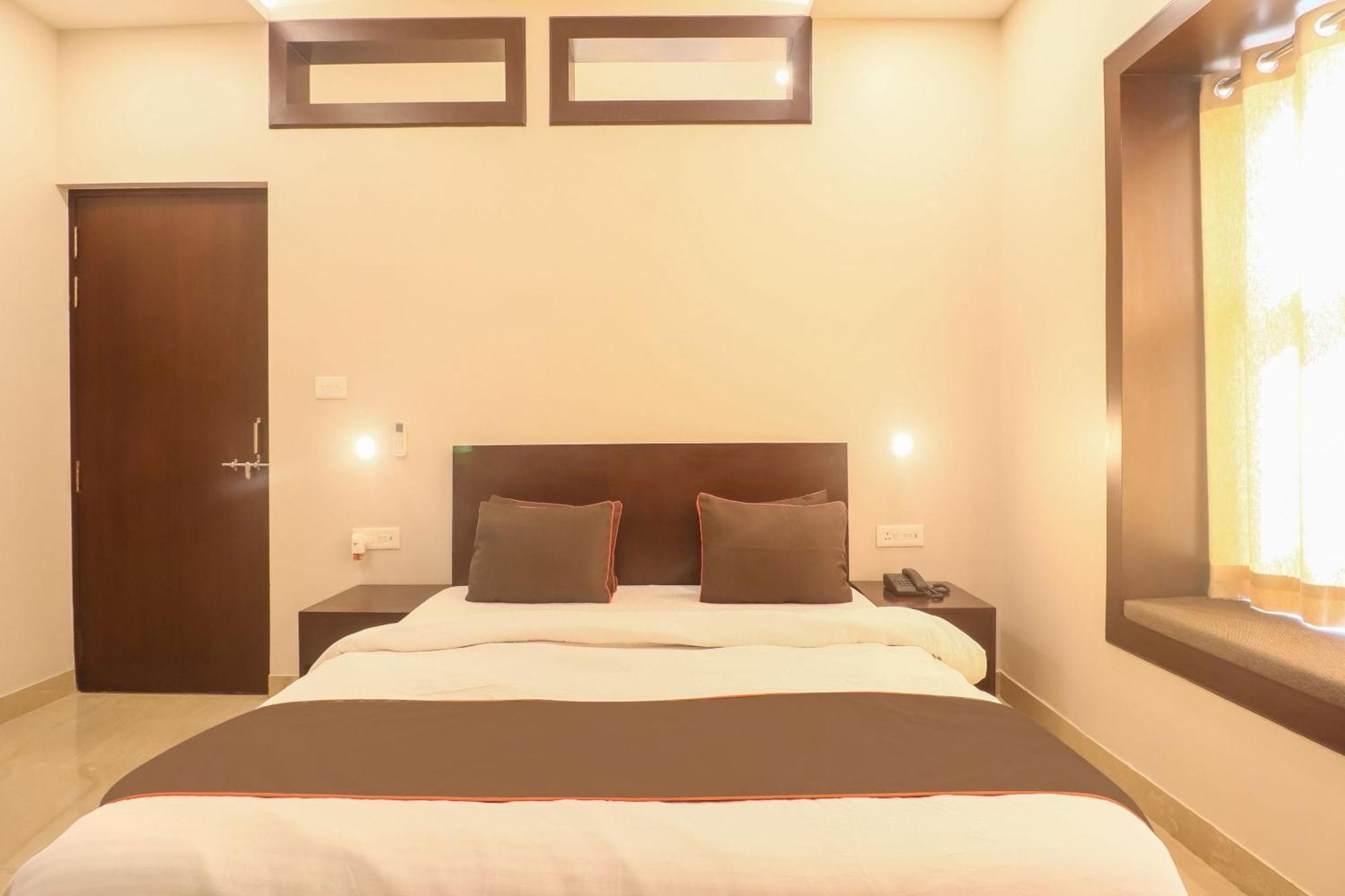 Townhouse Amaraa Farms Near Lulu Hypermarket 勒克瑙 外观 照片